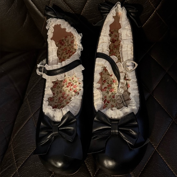 Sweet Lolita Shoes PU Leather Heel Lolita Pumps Sz 41 US Sz 10 - Picture 1 of 8